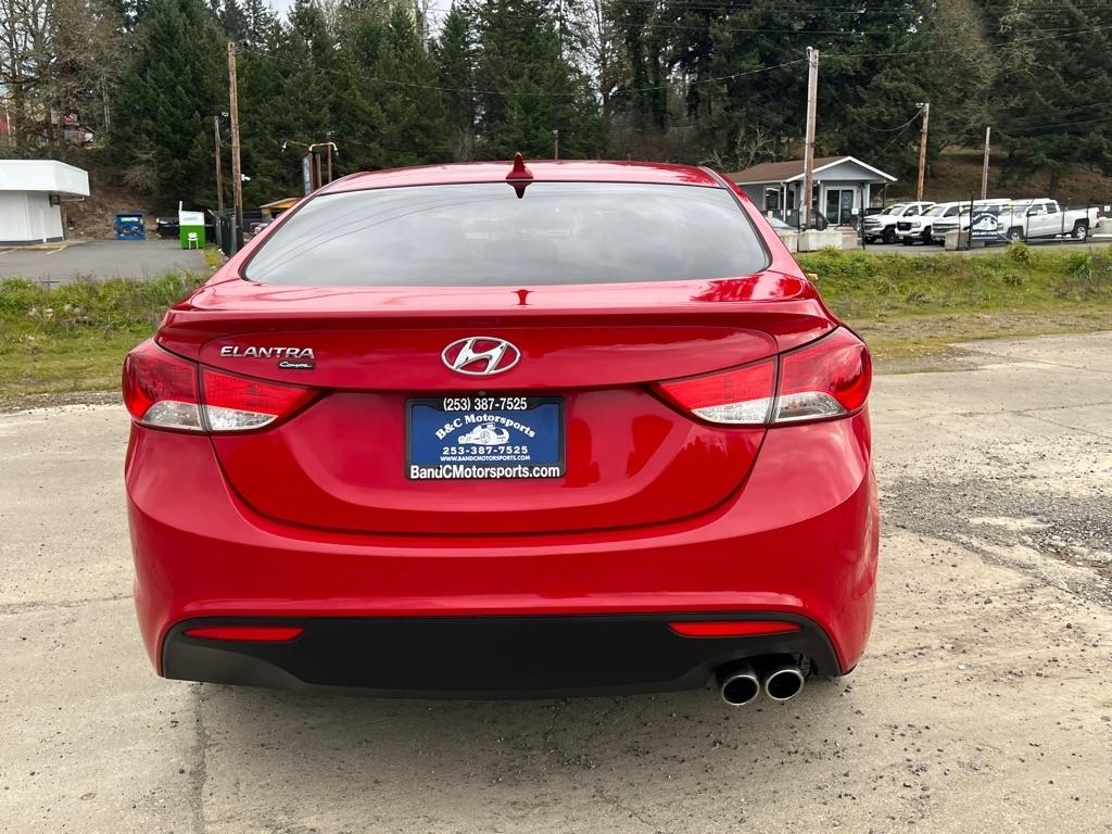 Hyundai Elantra Coupe 2dr Auto SE PZEV 2013