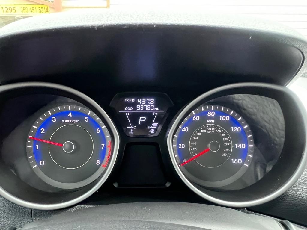 Hyundai Elantra Coupe 2dr Auto SE PZEV 2013