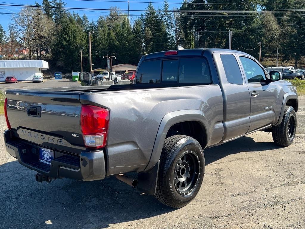 Toyota Tacoma 4WD Access Cab V6 AT SR5 (Natl) 2016