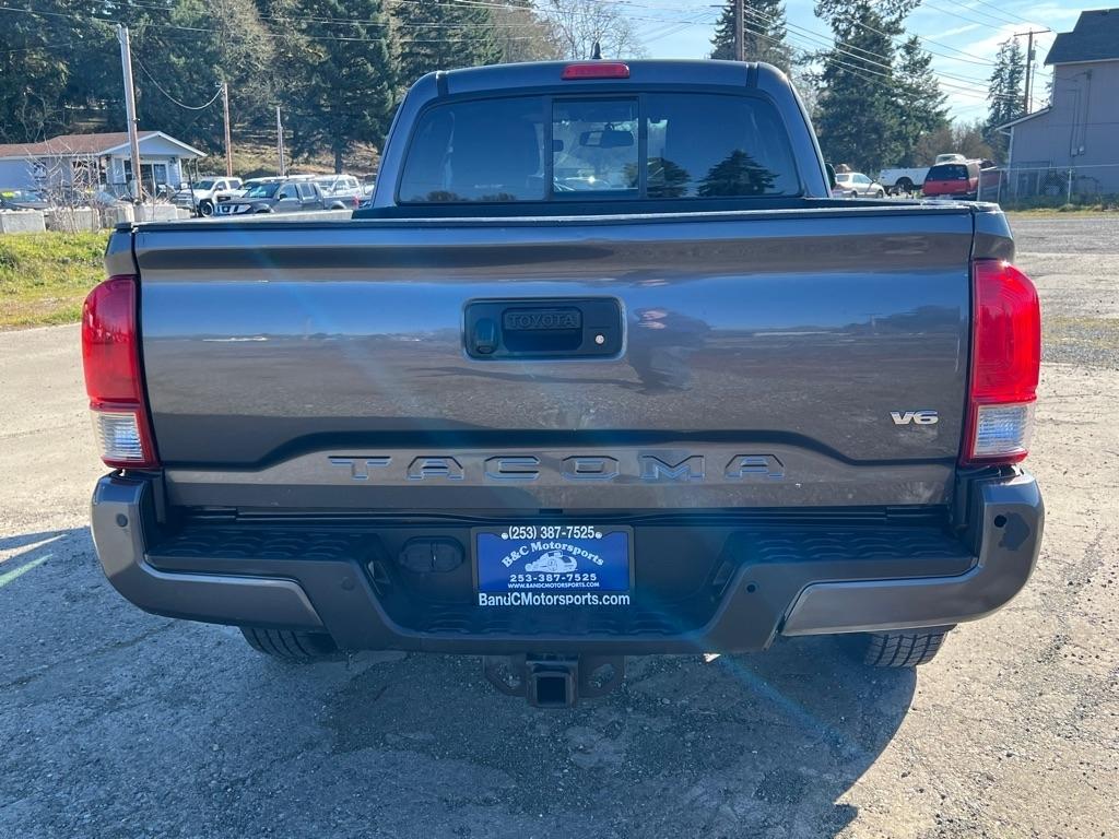 Toyota Tacoma 4WD Access Cab V6 AT SR5 (Natl) 2016