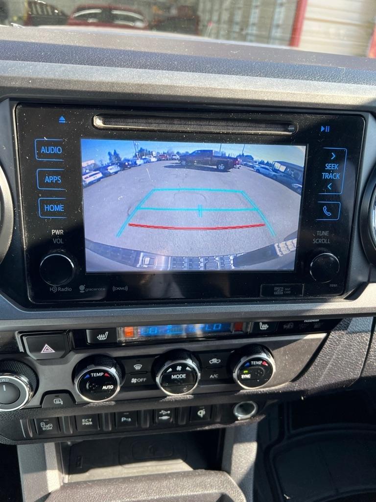 Toyota Tacoma 4WD Access Cab V6 AT SR5 (Natl) 2016