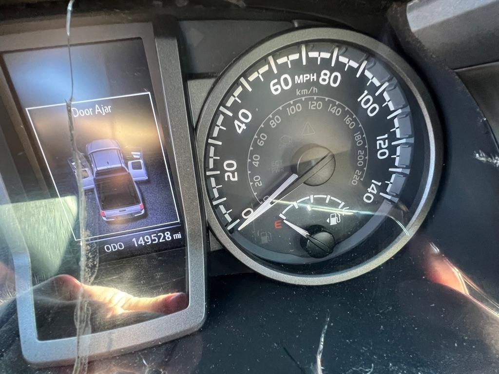 Toyota Tacoma 4WD Access Cab V6 AT SR5 (Natl) 2016