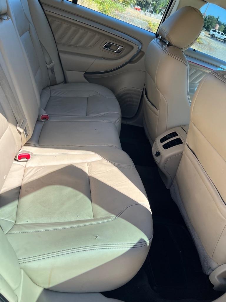 Ford Taurus SEL FWD 2017