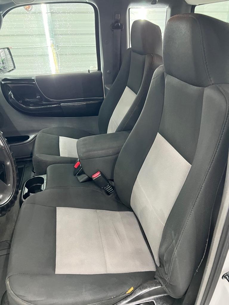 Ford Ranger 2WD 2dr SuperCab 126" XLT 2009