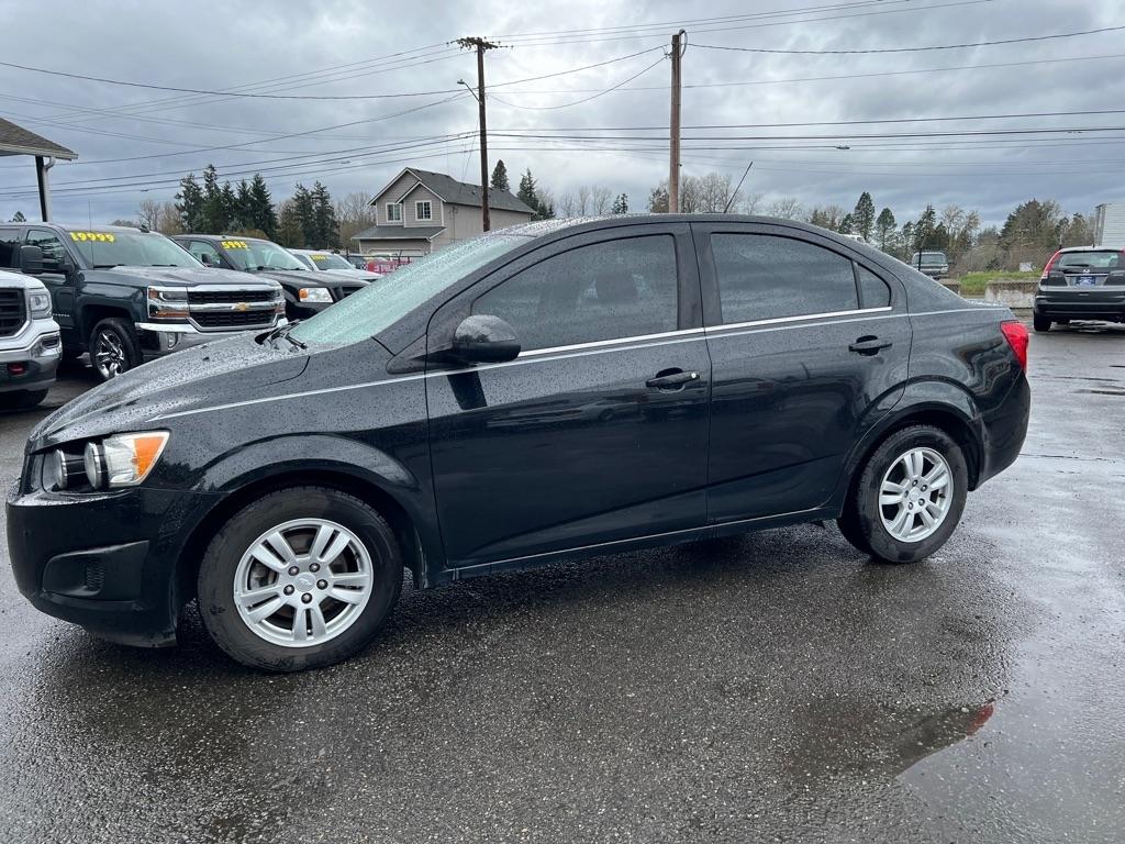 Chevrolet Sonic 4dr Sdn Auto LT 2015