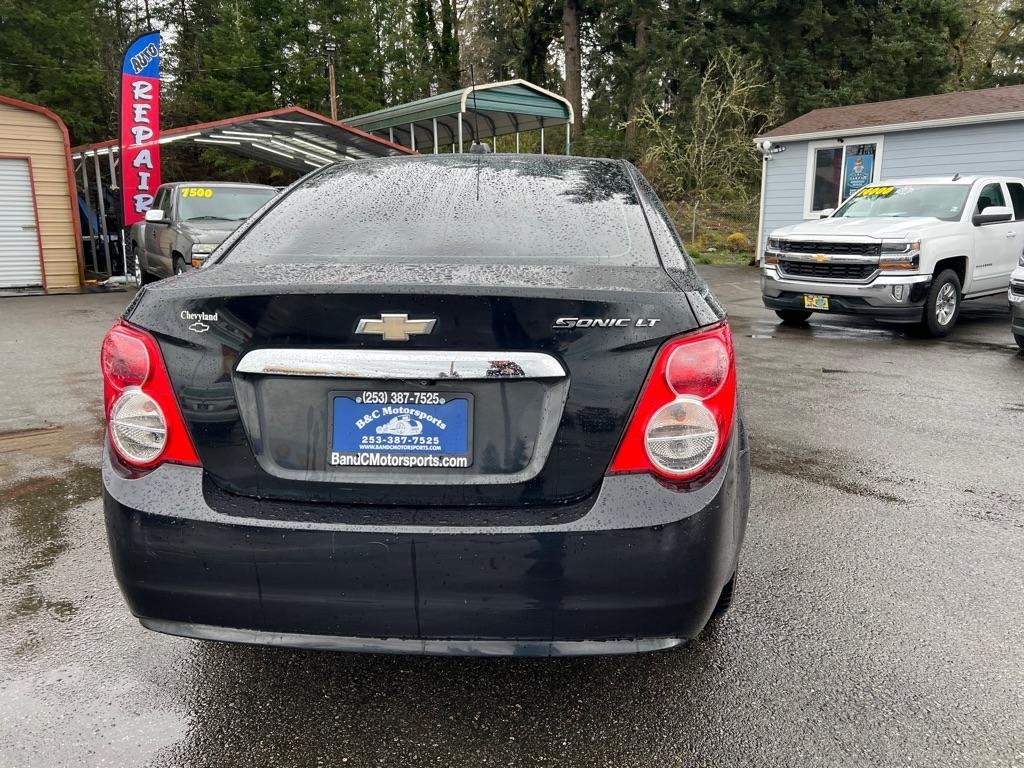 Chevrolet Sonic 4dr Sdn Auto LT 2015