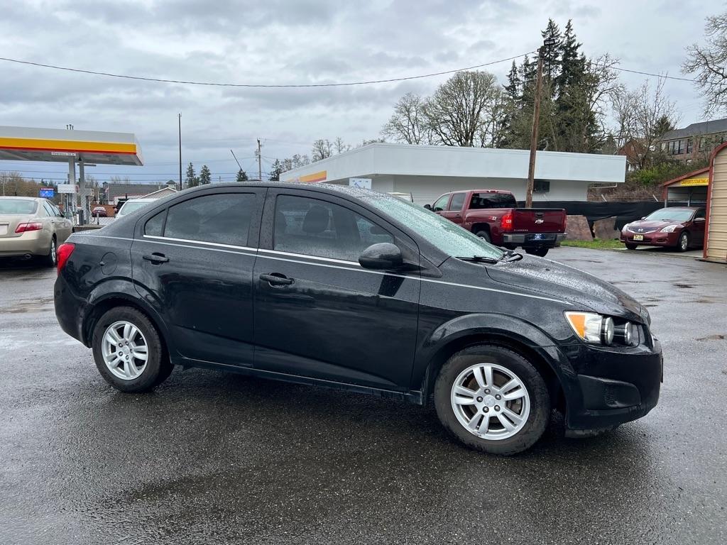 Chevrolet Sonic 4dr Sdn Auto LT 2015