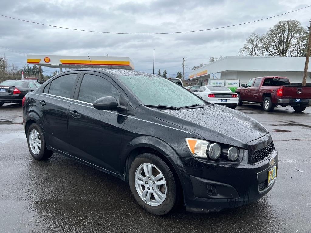 Chevrolet Sonic 4dr Sdn Auto LT 2015