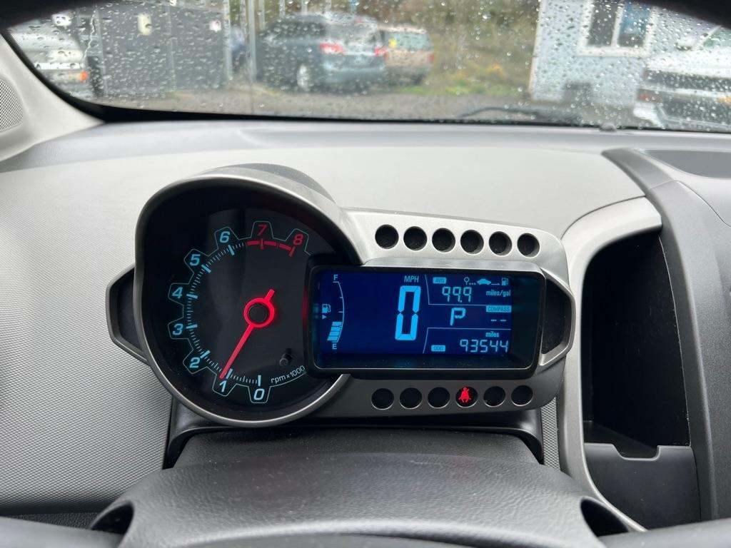 Chevrolet Sonic 4dr Sdn Auto LT 2015