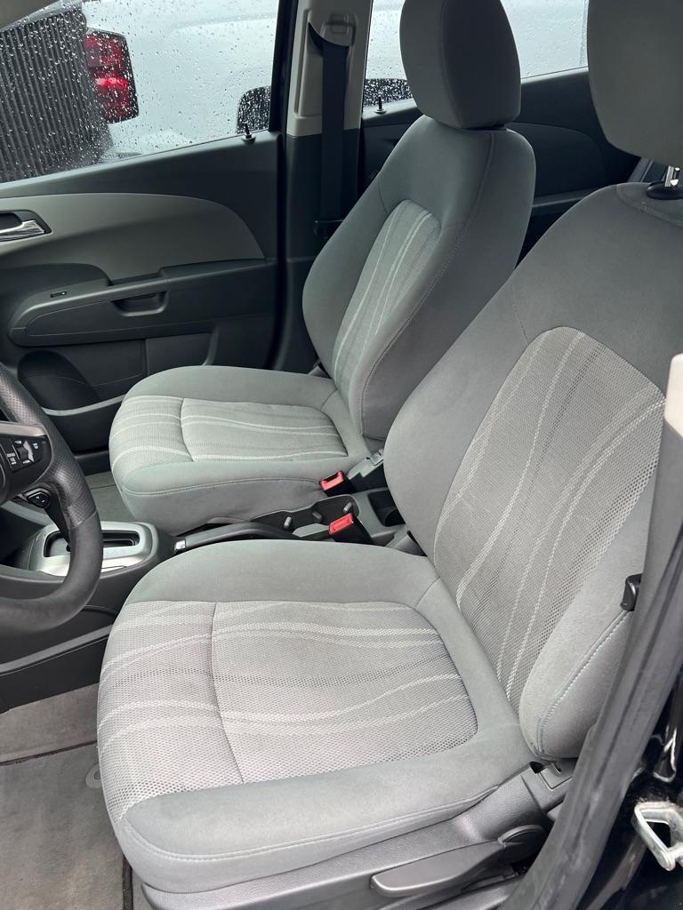 Chevrolet Sonic 4dr Sdn Auto LT 2015