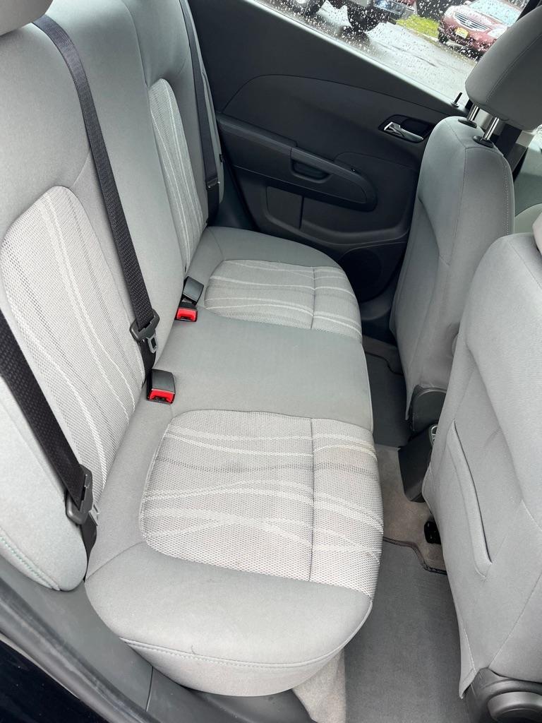 Chevrolet Sonic 4dr Sdn Auto LT 2015