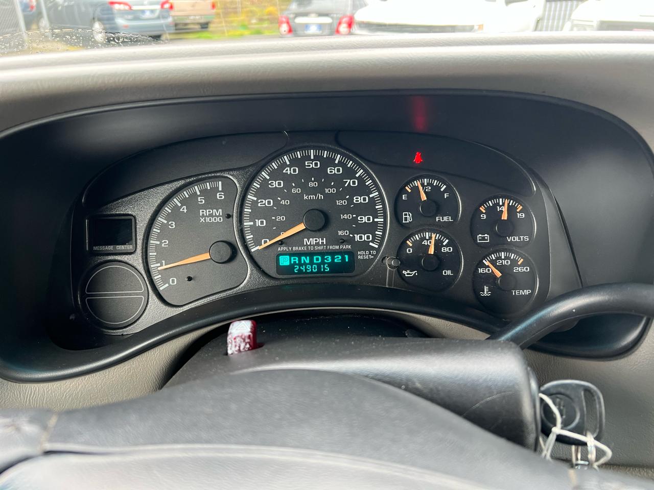 Chevrolet Silverado 1500 Ext Cab 143.5" WB LS 2002