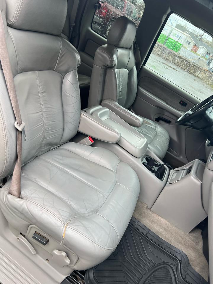 Chevrolet Silverado 1500 Ext Cab 143.5" WB LS 2002