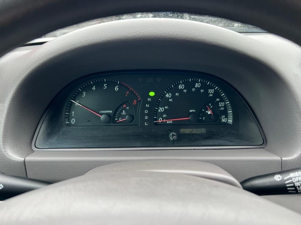 Toyota Camry 4dr Sdn XLE Auto (Natl) 2003