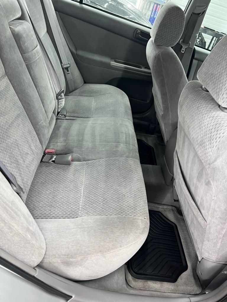 Toyota Camry 4dr Sdn XLE Auto (Natl) 2003