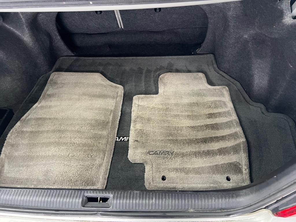 Toyota Camry 4dr Sdn XLE Auto (Natl) 2003