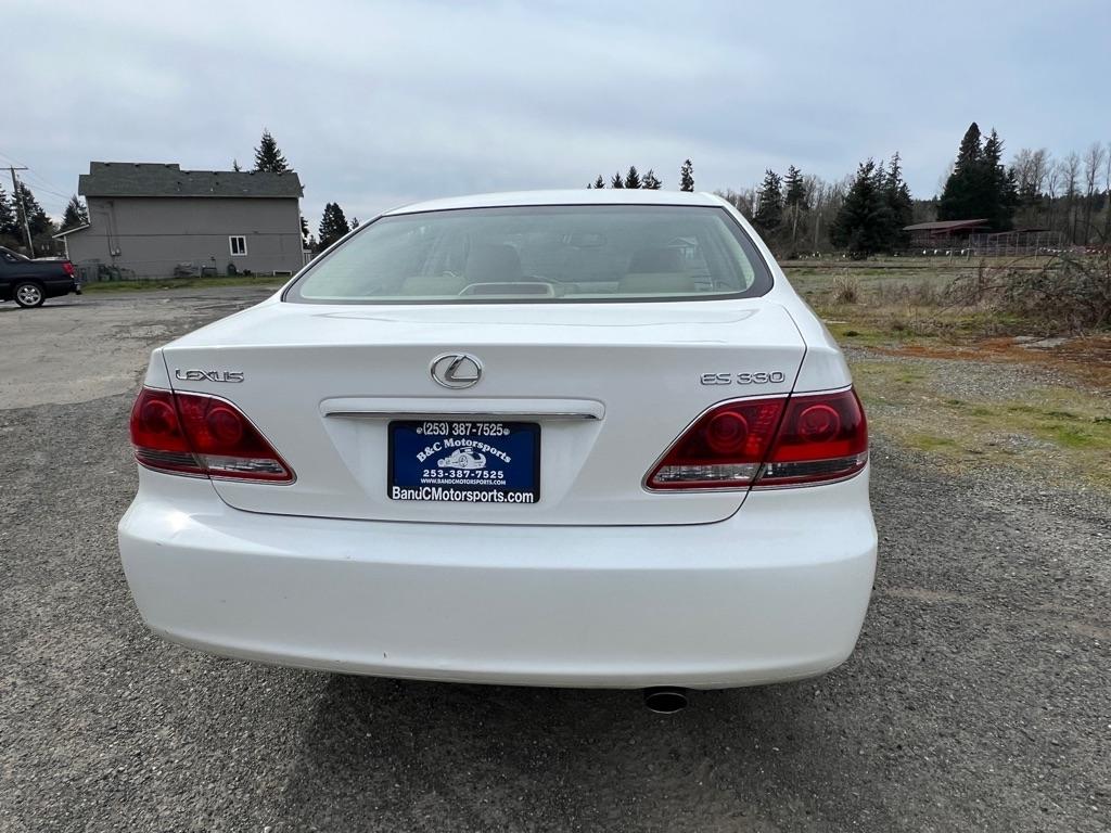 Lexus ES 330 4dr Sdn 2005
