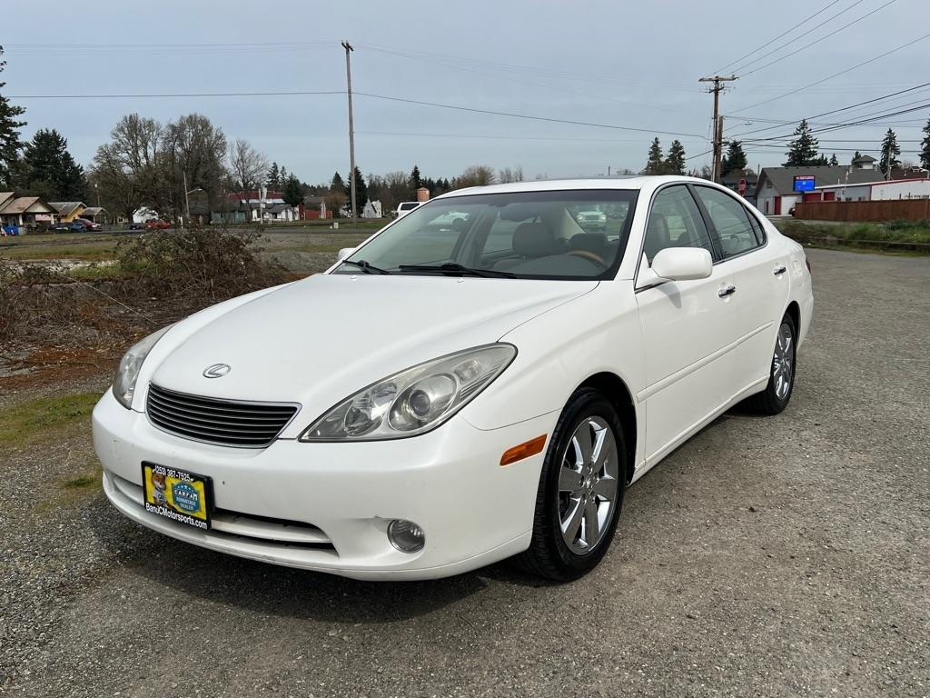 Lexus ES 330 4dr Sdn 2005