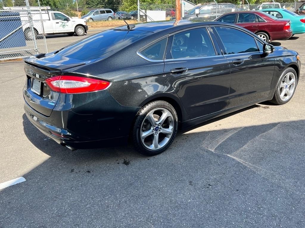 Ford Fusion 4dr Sdn SE FWD 2013