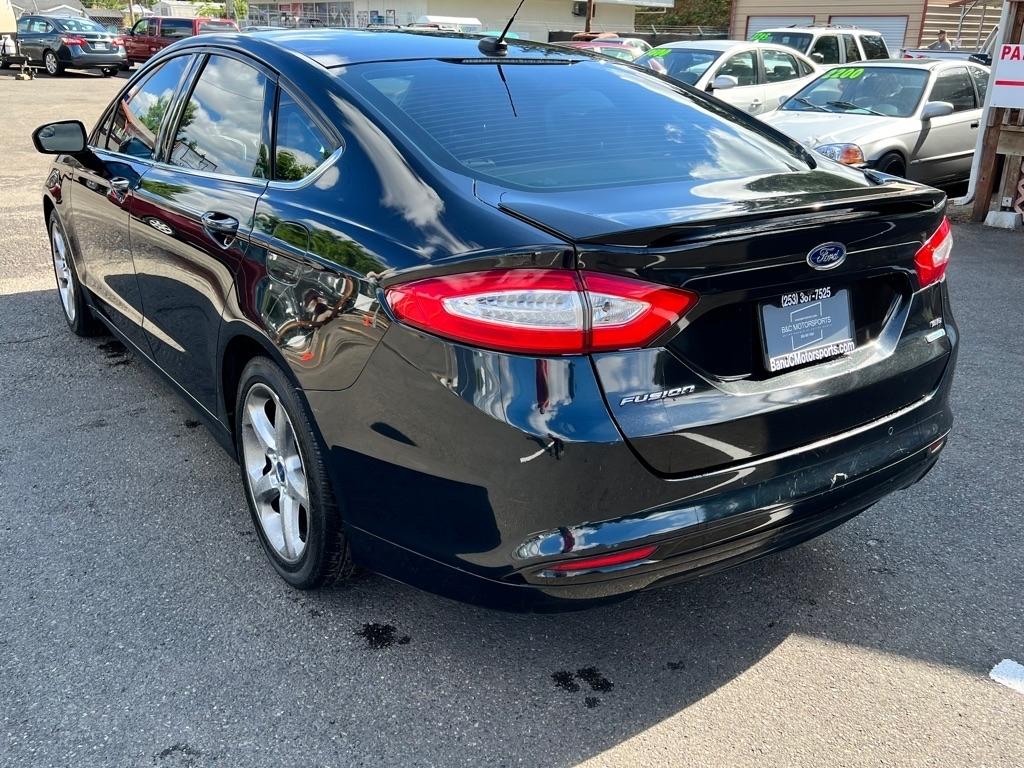 Ford Fusion 4dr Sdn SE FWD 2013