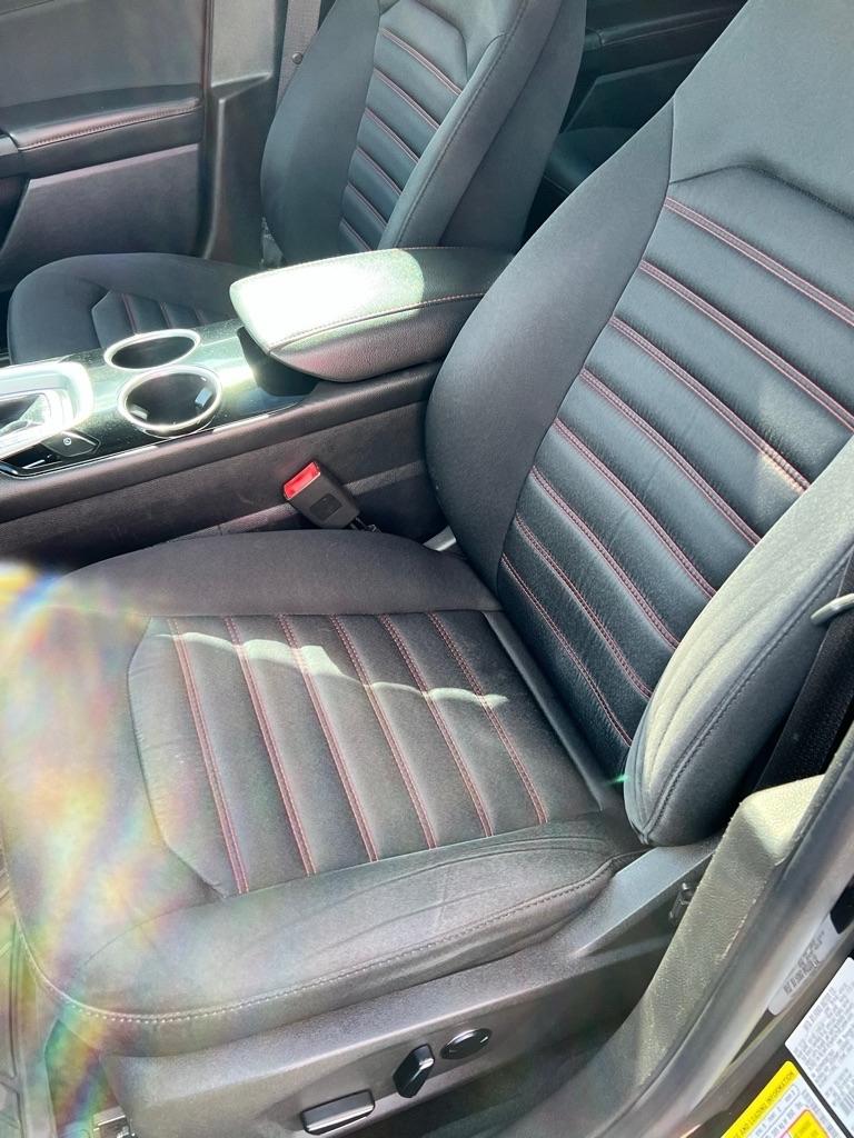 Ford Fusion 4dr Sdn SE FWD 2013