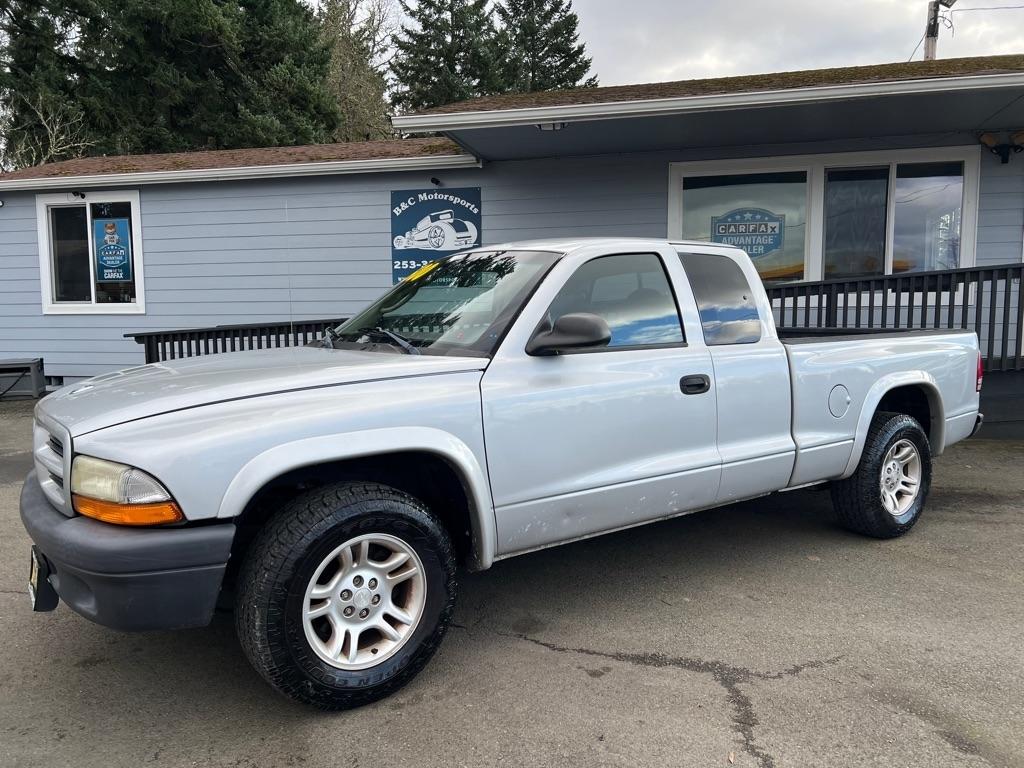 Dodge Dakota 2dr Club Cab 131" WB Base 2003