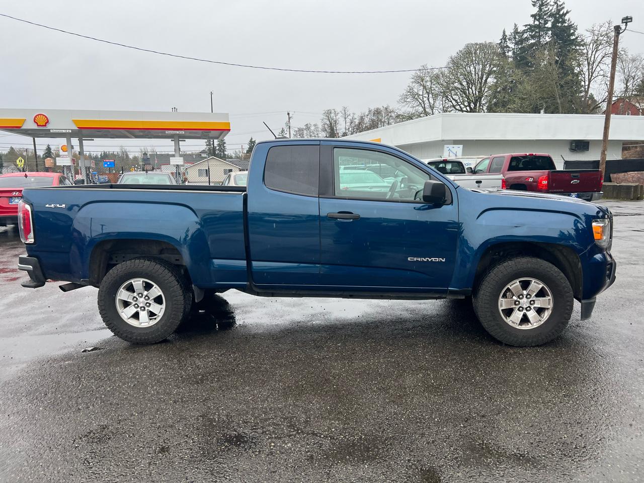 GMC Canyon 4WD Ext Cab 128" 2020