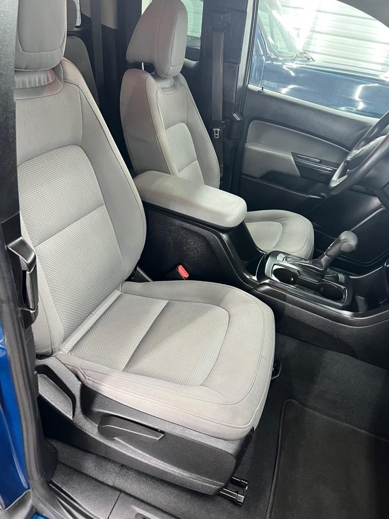 GMC Canyon 4WD Ext Cab 128" 2020