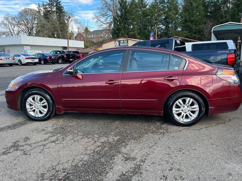 Nissan Altima 4dr Sdn I4 CVT 2.5 SL 2010