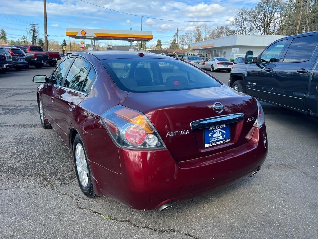 Nissan Altima 4dr Sdn I4 CVT 2.5 SL 2010