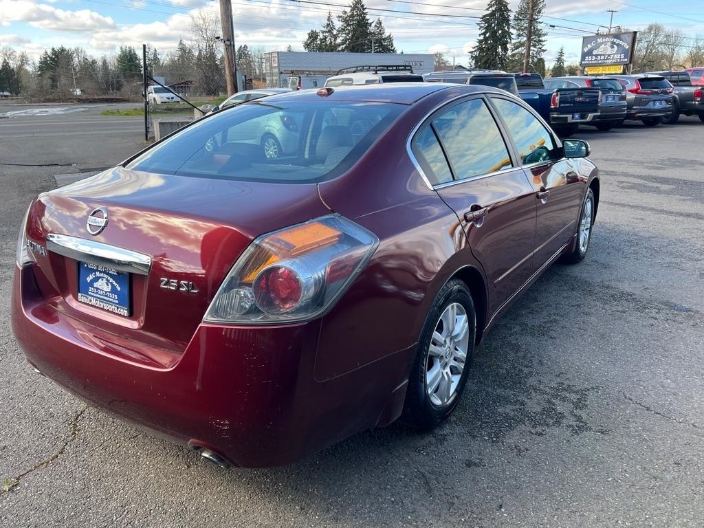 Nissan Altima 4dr Sdn I4 CVT 2.5 SL 2010