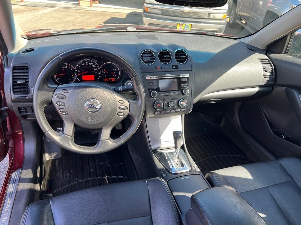 Nissan Altima 4dr Sdn I4 CVT 2.5 SL 2010