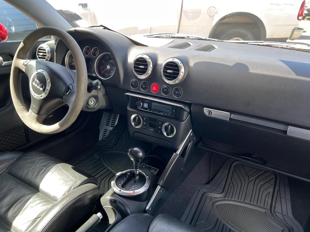 Audi TT 2dr Cpe Auto 2003