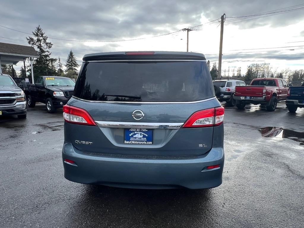 Nissan Quest 4dr SL 2011