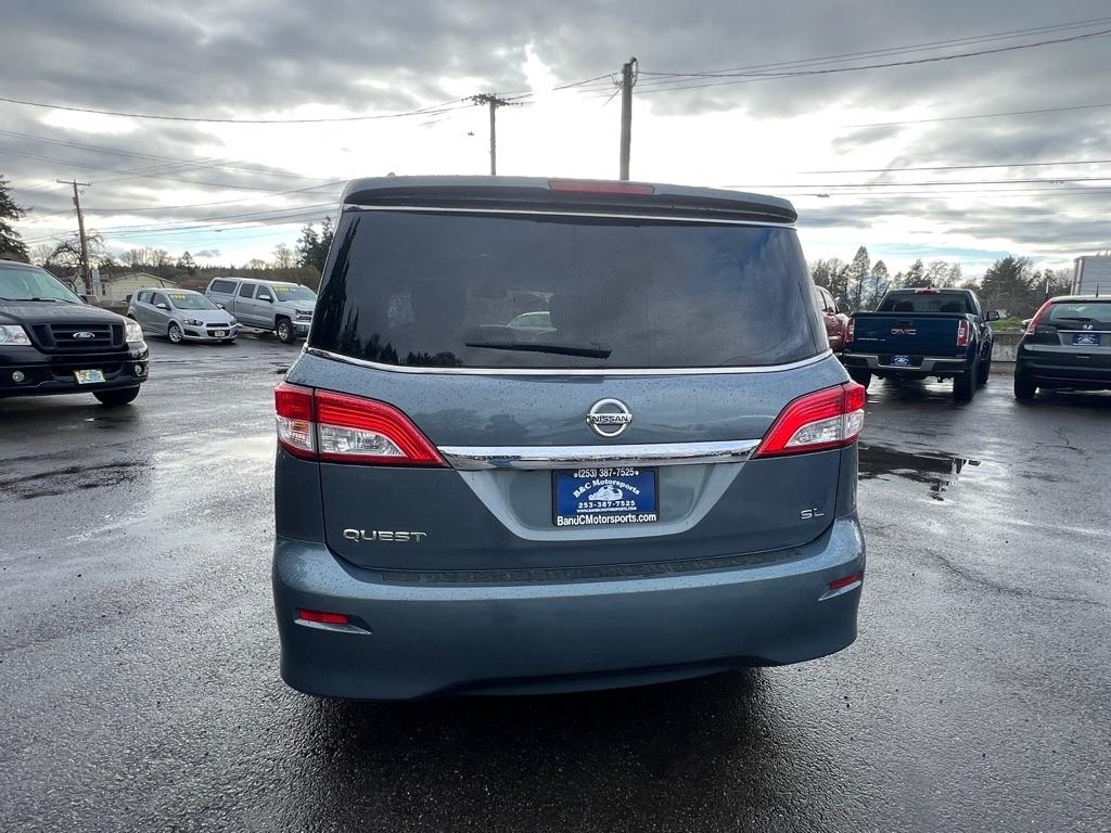 Nissan Quest 4dr SL 2011