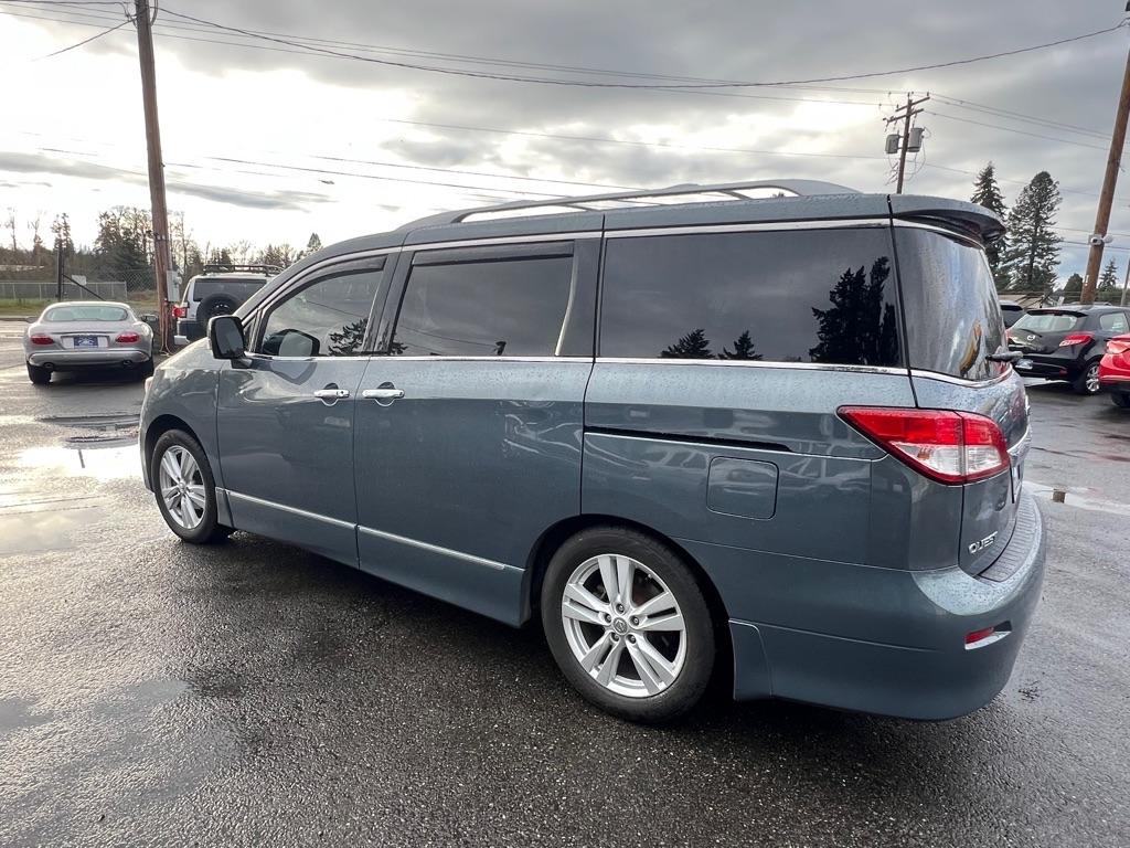 Nissan Quest 4dr SL 2011