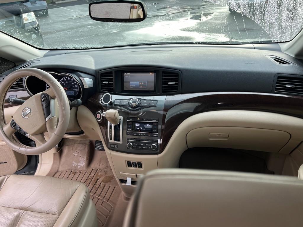 Nissan Quest 4dr SL 2011