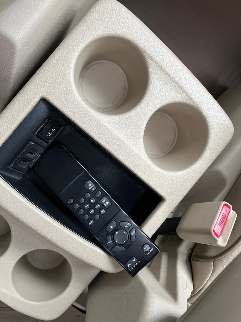 Nissan Quest 4dr SL 2011