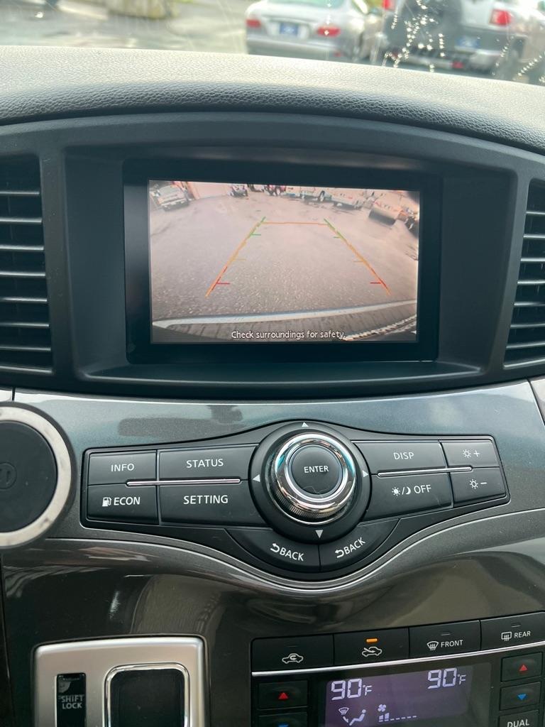 Nissan Quest 4dr SL 2011