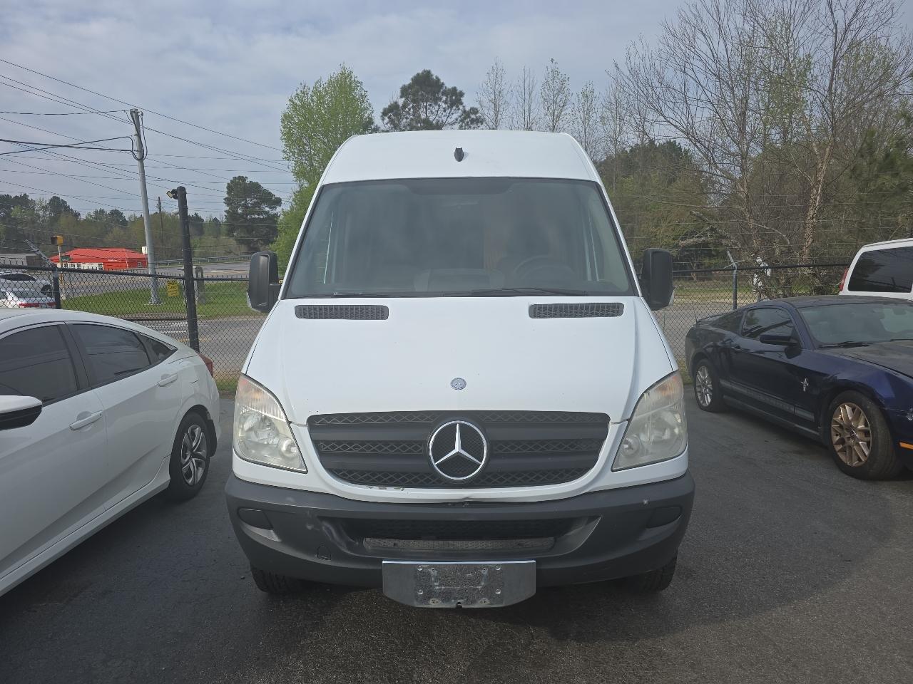 Mercedes-Benz Sprinter Cargo Vans 2500 170" 2013