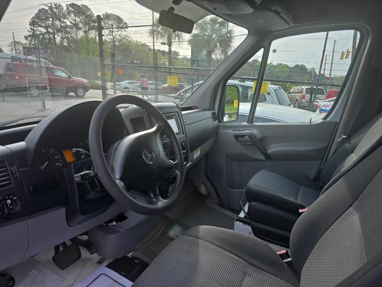 Mercedes-Benz Sprinter Cargo Vans 2500 170" 2013