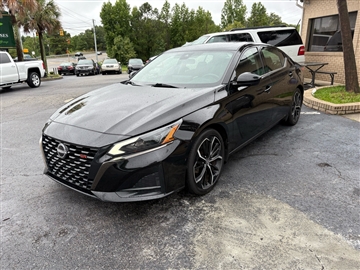 2023 Nissan Altima 2.5 SR Sedan