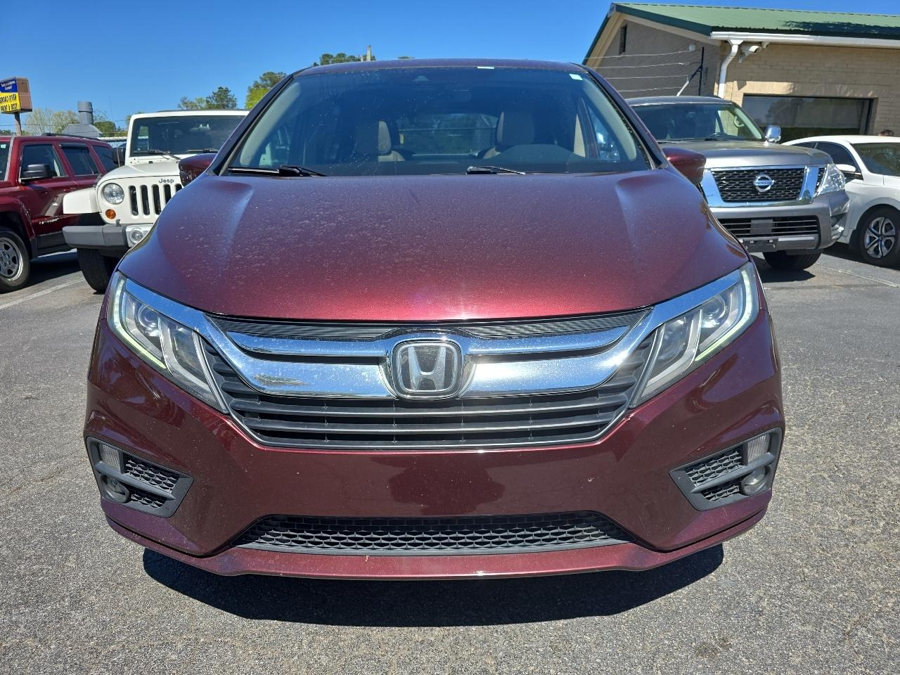 View vehicle photo 3