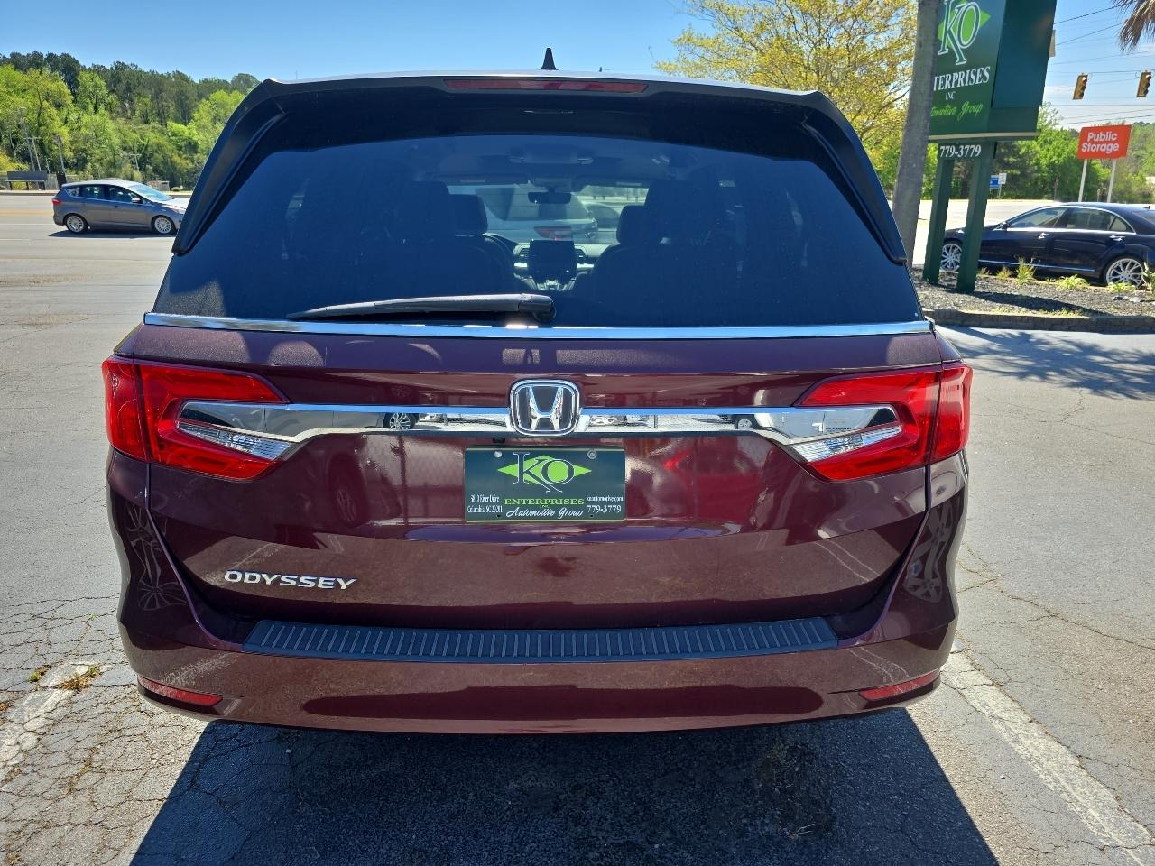 View vehicle photo 7