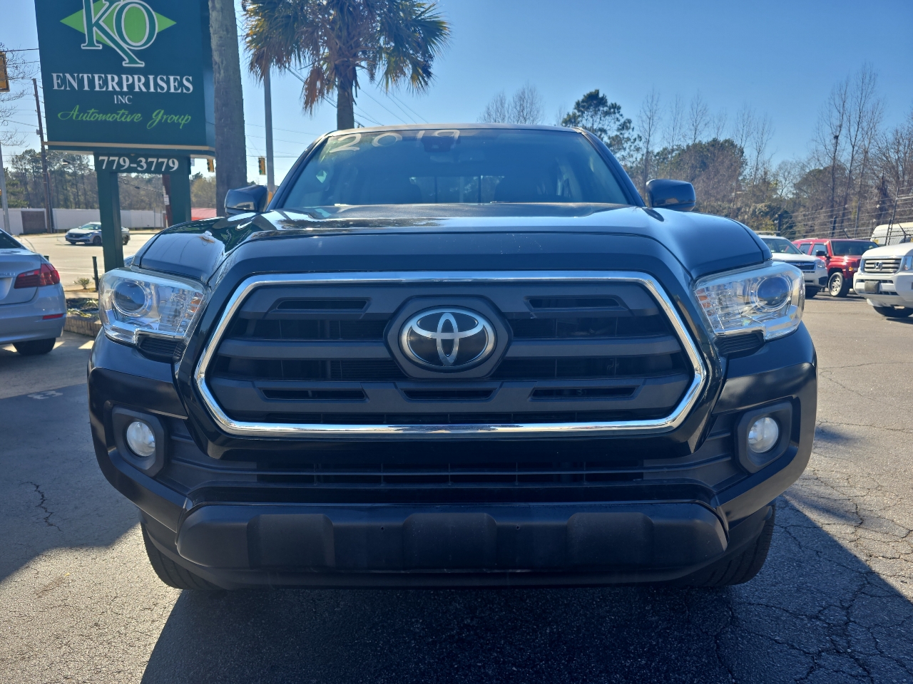 Toyota Tacoma 2WD TRD Off Road Double Cab 5' Bed V6 AT (Natl) 2019