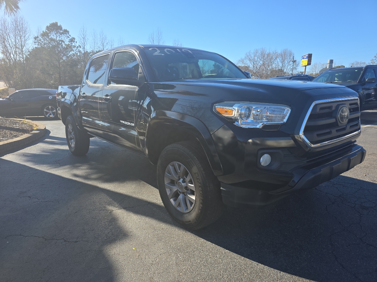 Toyota Tacoma 2WD TRD Off Road Double Cab 5' Bed V6 AT (Natl) 2019