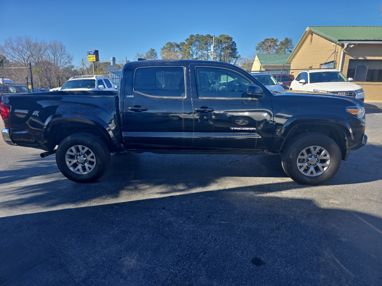 Toyota Tacoma 2WD TRD Off Road Double Cab 5' Bed V6 AT (Natl) 2019