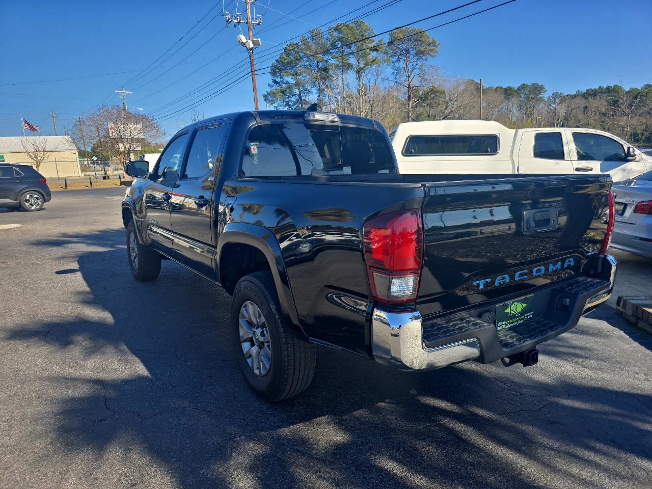 Toyota Tacoma 2WD TRD Off Road Double Cab 5' Bed V6 AT (Natl) 2019