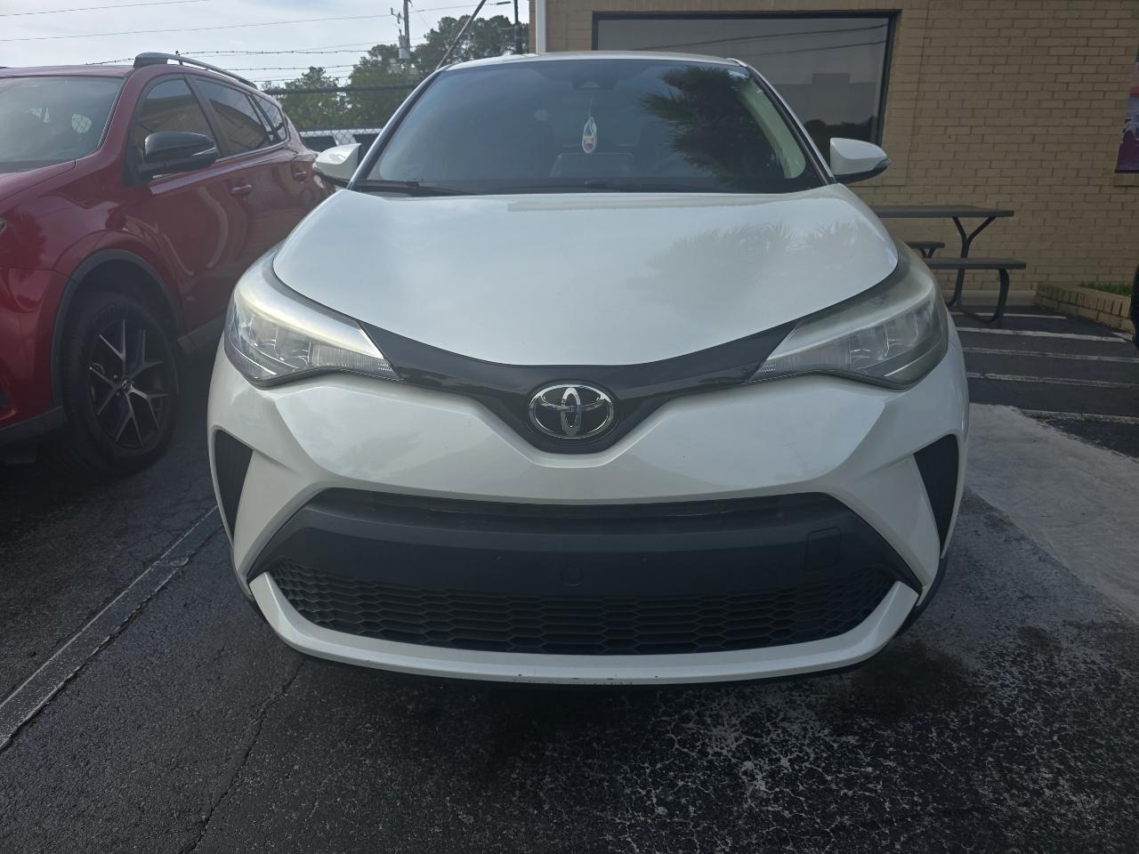 Toyota C-HR Nightshade FWD (Natl) 2021