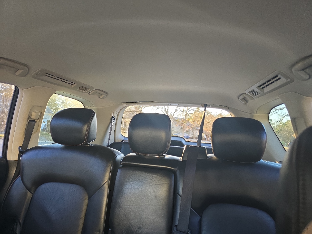 Nissan Armada 4x2 SL 2019